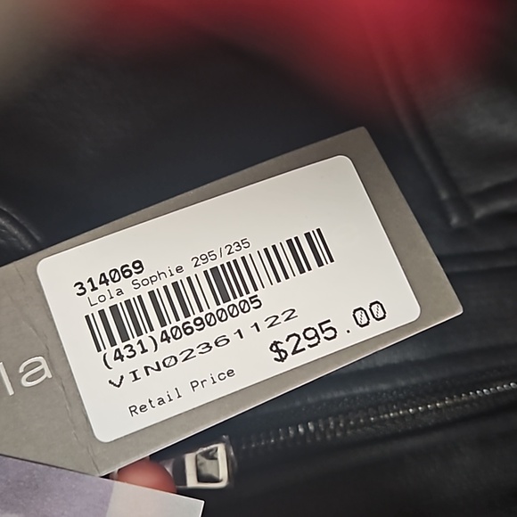 Jacket - Picture 9 of 9